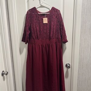 BloomChic Burgundy Lace Midi Dress